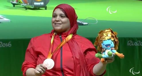 بالفيديو.. ريو البارالمبية.. أمل محمود تحقق الميدالية البرونزية في رفع الأثقال 